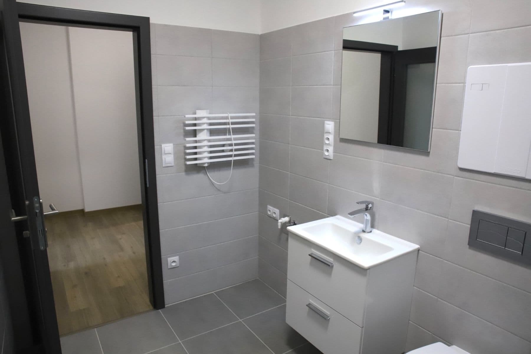 Pronájem bytu 2+kk 37 m², Vladislavova, Písek, Jihočeský kraj Pronájem bytu 2+kk 37 m², Vladislavova, Písek, Jihočeský kraj