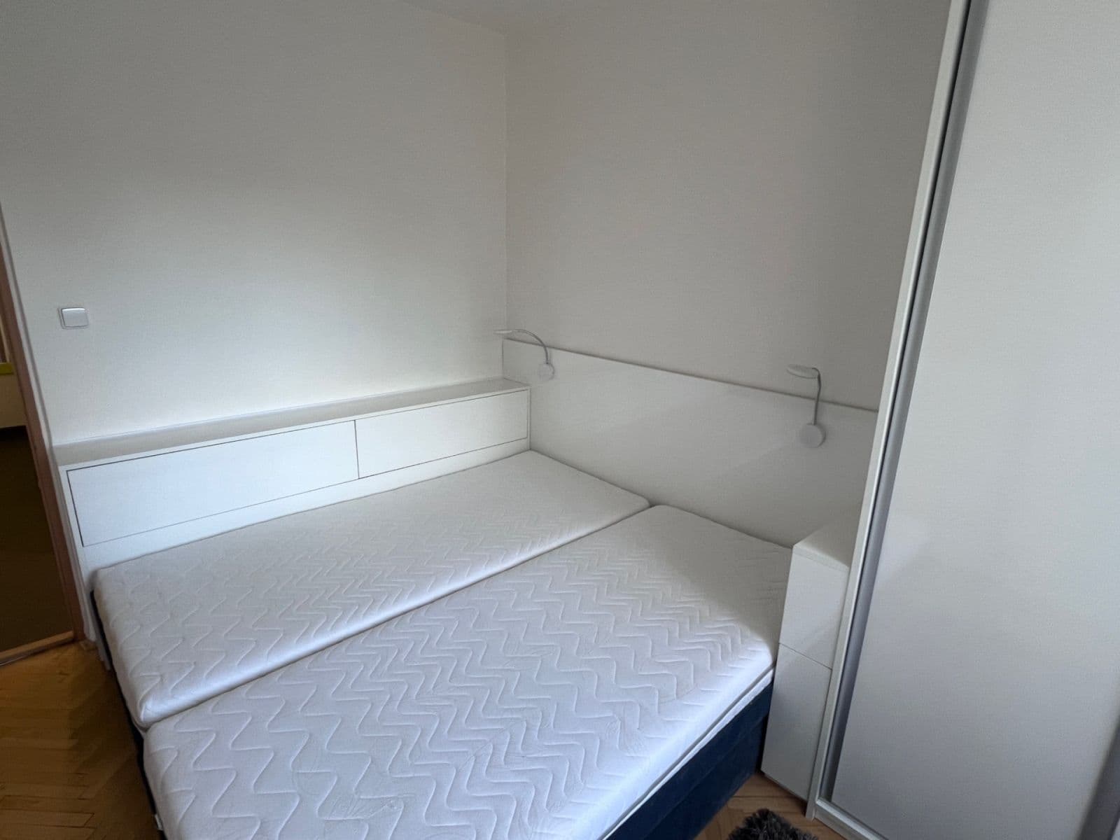 Pronájem bytu 2+1 50 m², Poznaňská, Brno, Jihomoravský kraj Pronájem bytu 2+1 50 m², Poznaňská, Brno, Jihomoravský kraj
