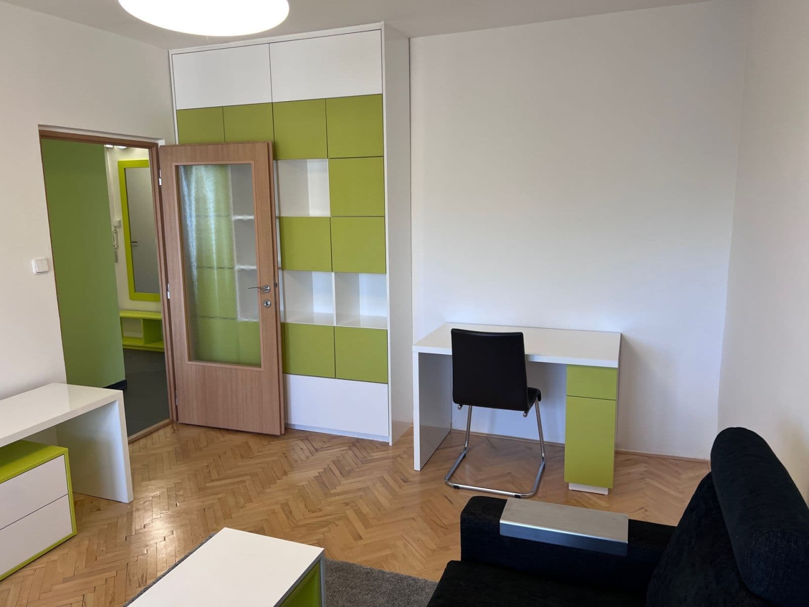 Pronájem bytu 2+1 50 m², Poznaňská, Brno, Jihomoravský kraj Pronájem bytu 2+1 50 m², Poznaňská, Brno, Jihomoravský kraj