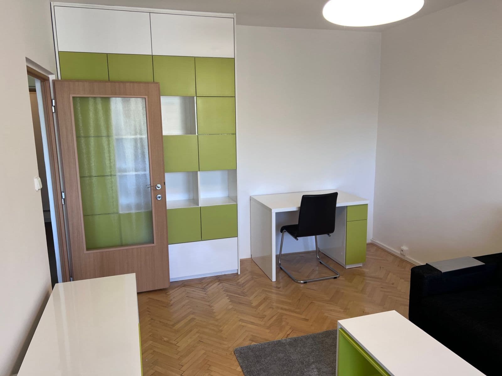 Pronájem bytu 2+1 50 m², Poznaňská, Brno, Jihomoravský kraj Pronájem bytu 2+1 50 m², Poznaňská, Brno, Jihomoravský kraj