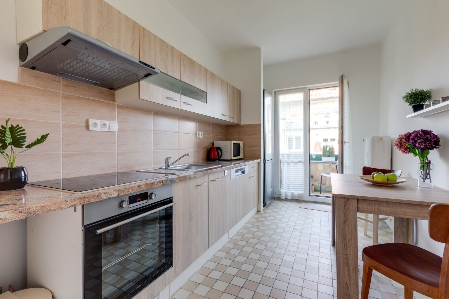 Pronájem bytu 2+1 53 m², Jeremenkova, Praha, Praha Pronájem bytu 2+1 53 m², Jeremenkova, Praha, Praha