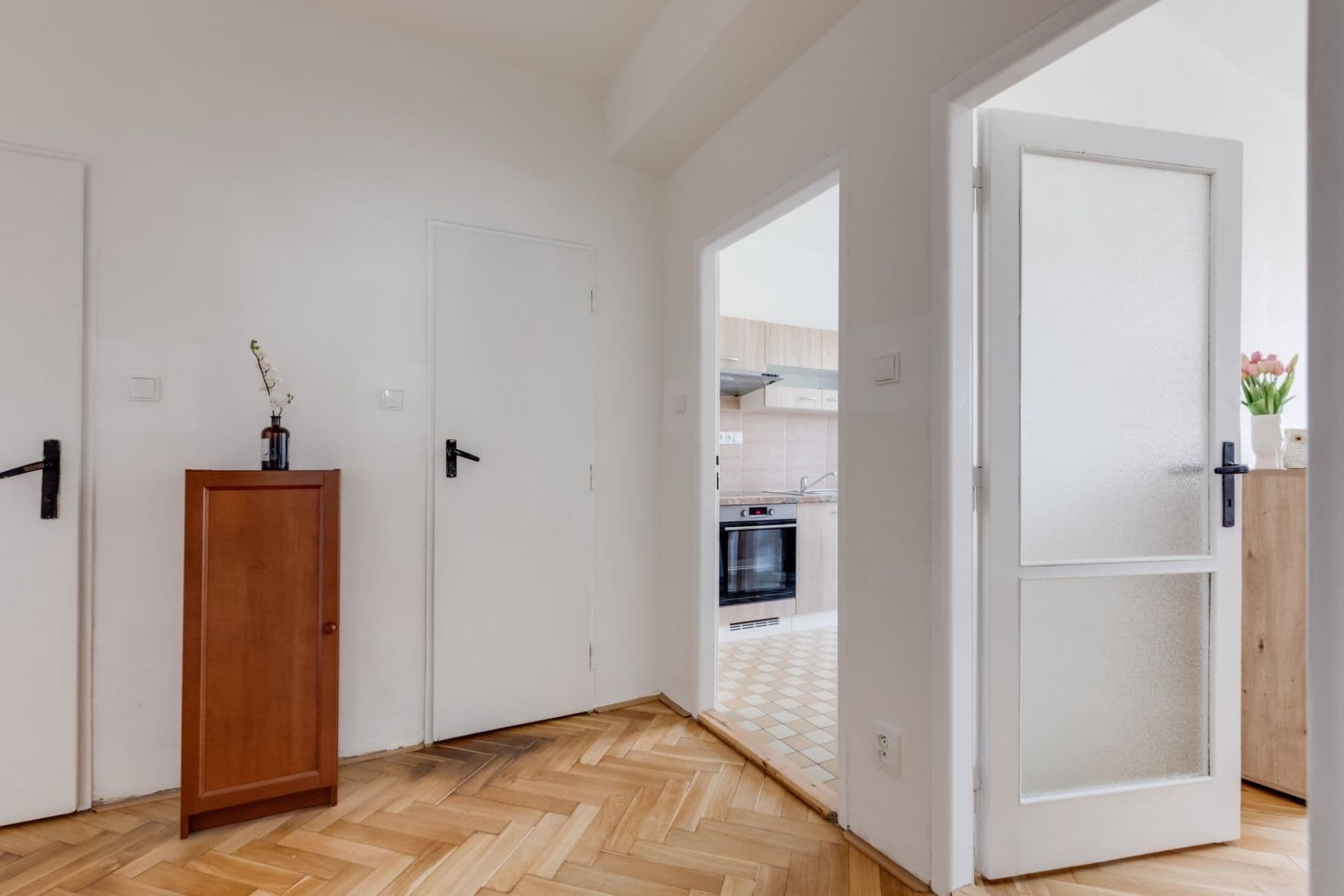 Pronájem bytu 2+1 53 m², Jeremenkova, Praha, Praha Pronájem bytu 2+1 53 m², Jeremenkova, Praha, Praha