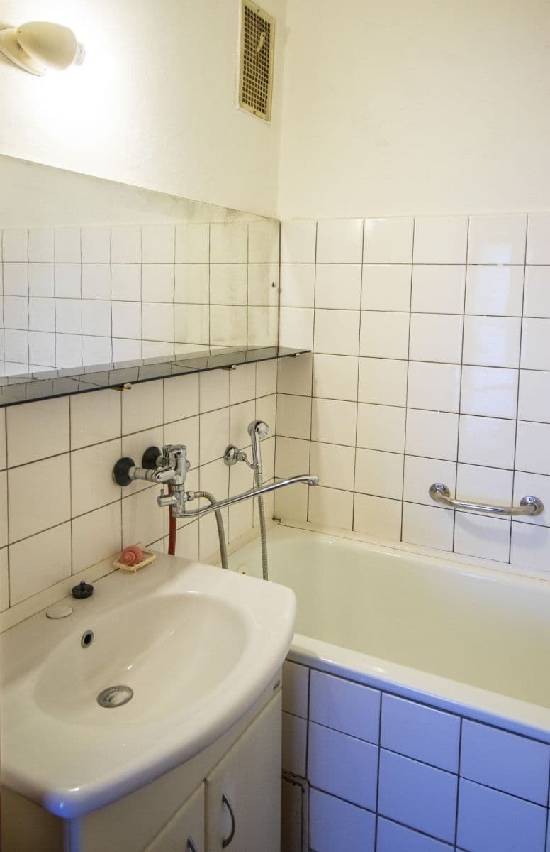 Prodej bytu 3+1 71 m², Družstevní, Čáslav, Středočeský kraj Prodej bytu 3+1 71 m², Družstevní, Čáslav, Středočeský kraj