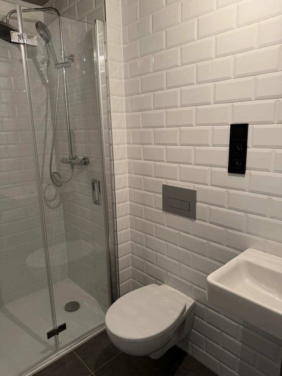 Pronájem bytu 2+kk 52 m², Kolbenova, Praha, Praha Pronájem bytu 2+kk 52 m², Kolbenova, Praha, Praha