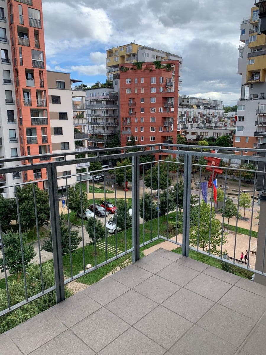 Pronájem bytu 2+kk 48 m², Pod Harfou, Praha, Praha Pronájem bytu 2+kk 48 m², Pod Harfou, Praha, Praha