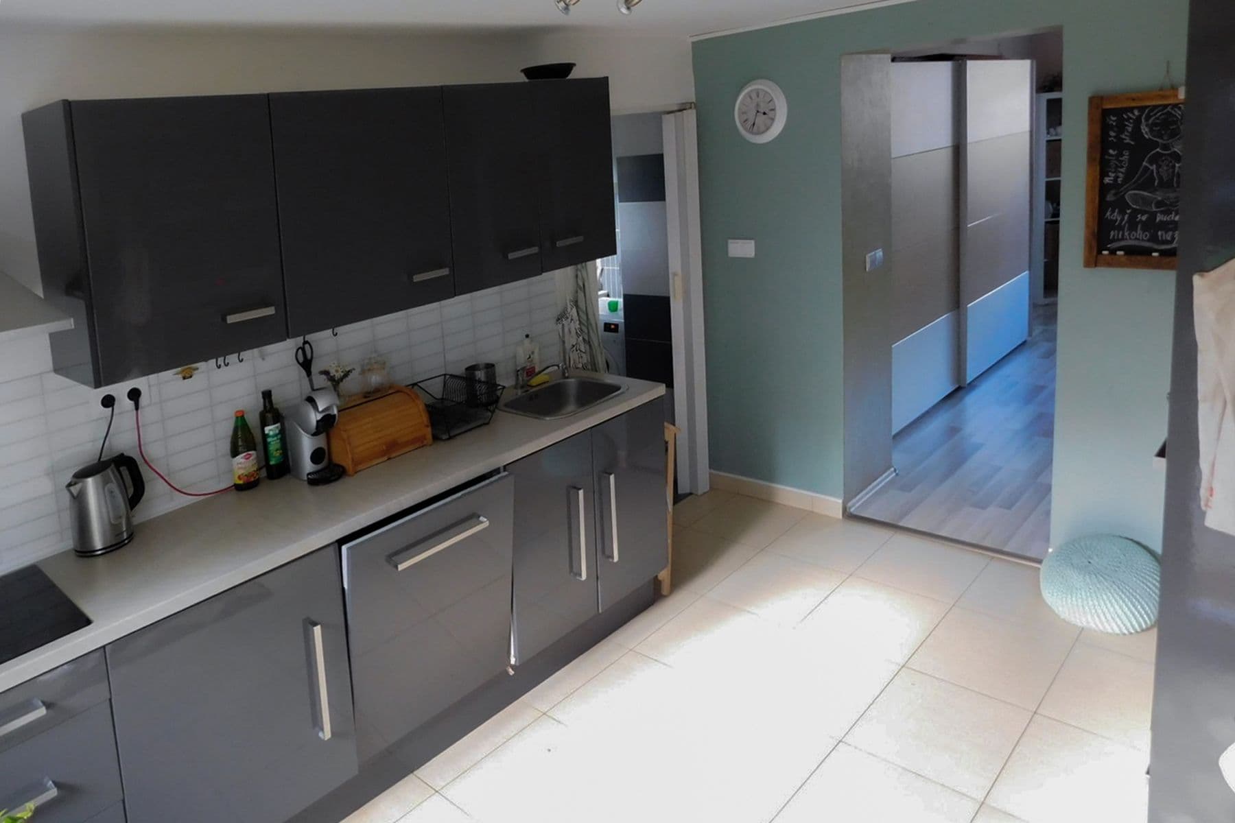 Prodej domu 80 m², pozemek 265 m², Ovčáry, Středočeský kraj Prodej domu 80 m², pozemek 265 m², Ovčáry, Středočeský kraj