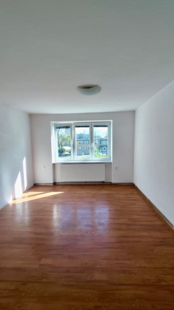 Pronájem bytu 2+1 55 m², Gerasimovova, Ostrava, Moravskoslezský kraj Pronájem bytu 2+1 55 m², Gerasimovova, Ostrava, Moravskoslezský kraj