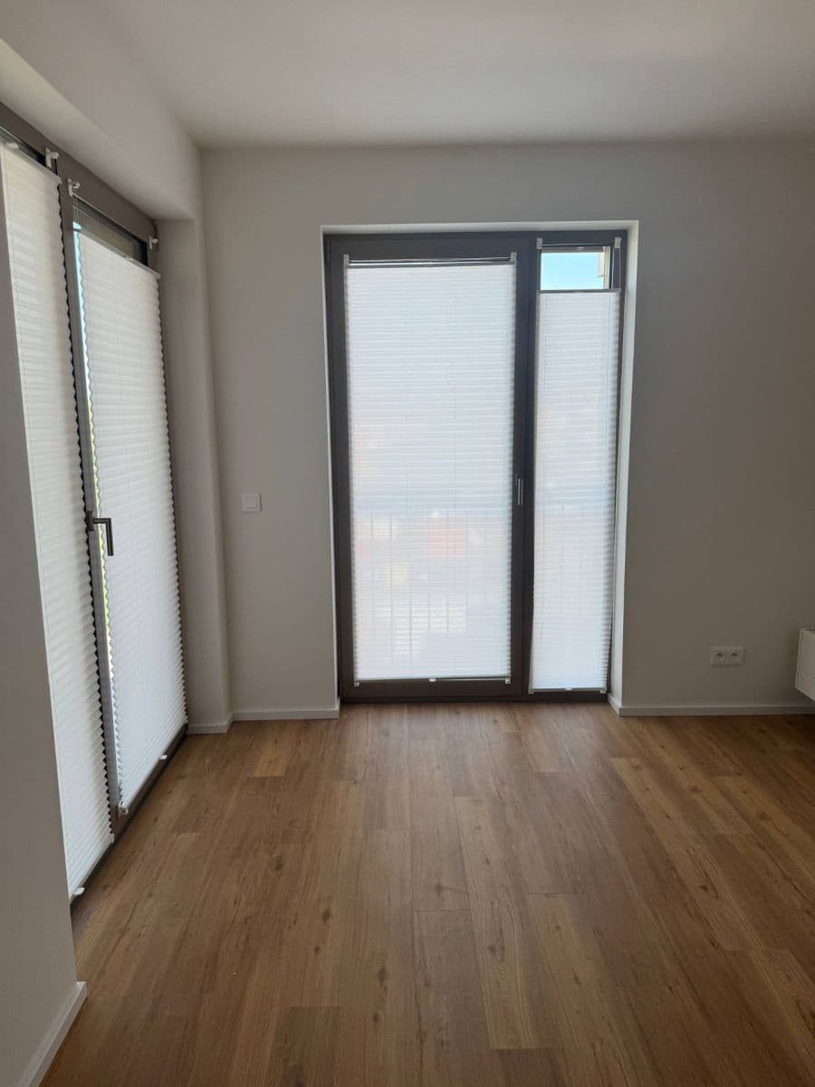 Pronájem bytu 2+kk 55 m², Dřevčická, Brandýs nad Labem-Stará Boleslav, Středočeský kraj Pronájem bytu 2+kk 55 m², Dřevčická, Brandýs nad Labem-Stará Boleslav, Středočeský kraj