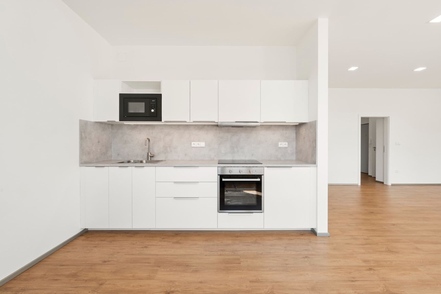 Prodej bytu 3+kk 108 m², Resslova, Hradec Králové, Královéhradecký kraj Prodej bytu 3+kk 108 m², Resslova, Hradec Králové, Královéhradecký kraj