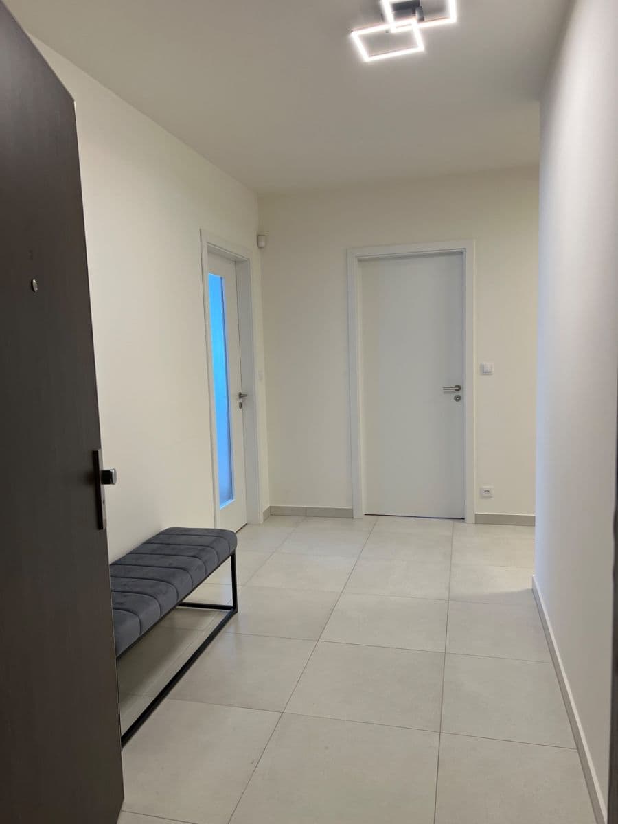 Pronájem bytu 3+kk 100 m², Pavla Beneše, Praha, Praha Pronájem bytu 3+kk 100 m², Pavla Beneše, Praha, Praha