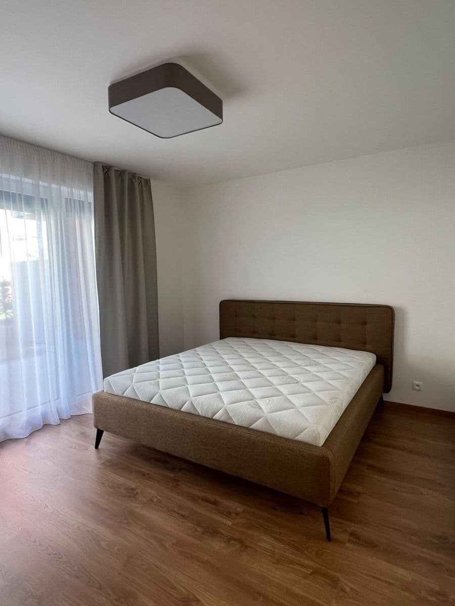 Pronájem bytu 3+kk 100 m², Pavla Beneše, Praha, Praha Pronájem bytu 3+kk 100 m², Pavla Beneše, Praha, Praha