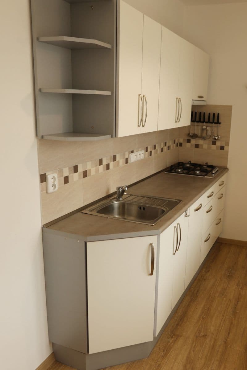 Prodej bytu 2+1 55 m², Francouzská třída, Plzeň, Plzeňský kraj Prodej bytu 2+1 55 m², Francouzská třída, Plzeň, Plzeňský kraj