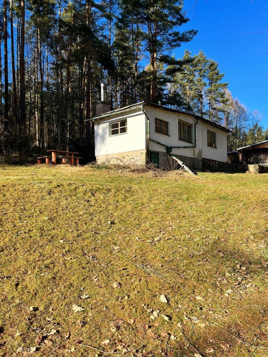 Prodej domu 50 m², pozemek 400 m², Boršov nad Vltavou, Jihočeský kraj Prodej domu 50 m², pozemek 400 m², Boršov nad Vltavou, Jihočeský kraj