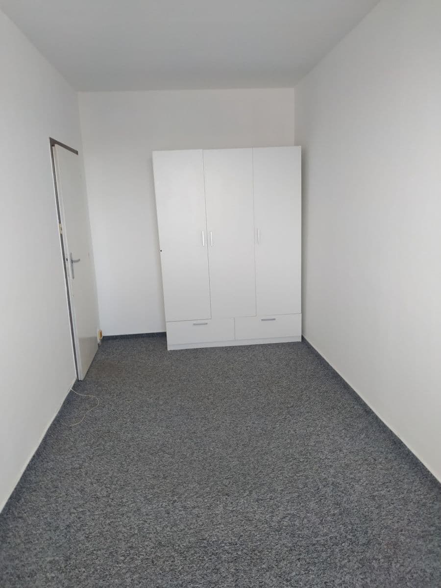 Pronájem bytu 2+1 45 m², Podlesí II, Zlín, Zlínský kraj Pronájem bytu 2+1 45 m², Podlesí II, Zlín, Zlínský kraj