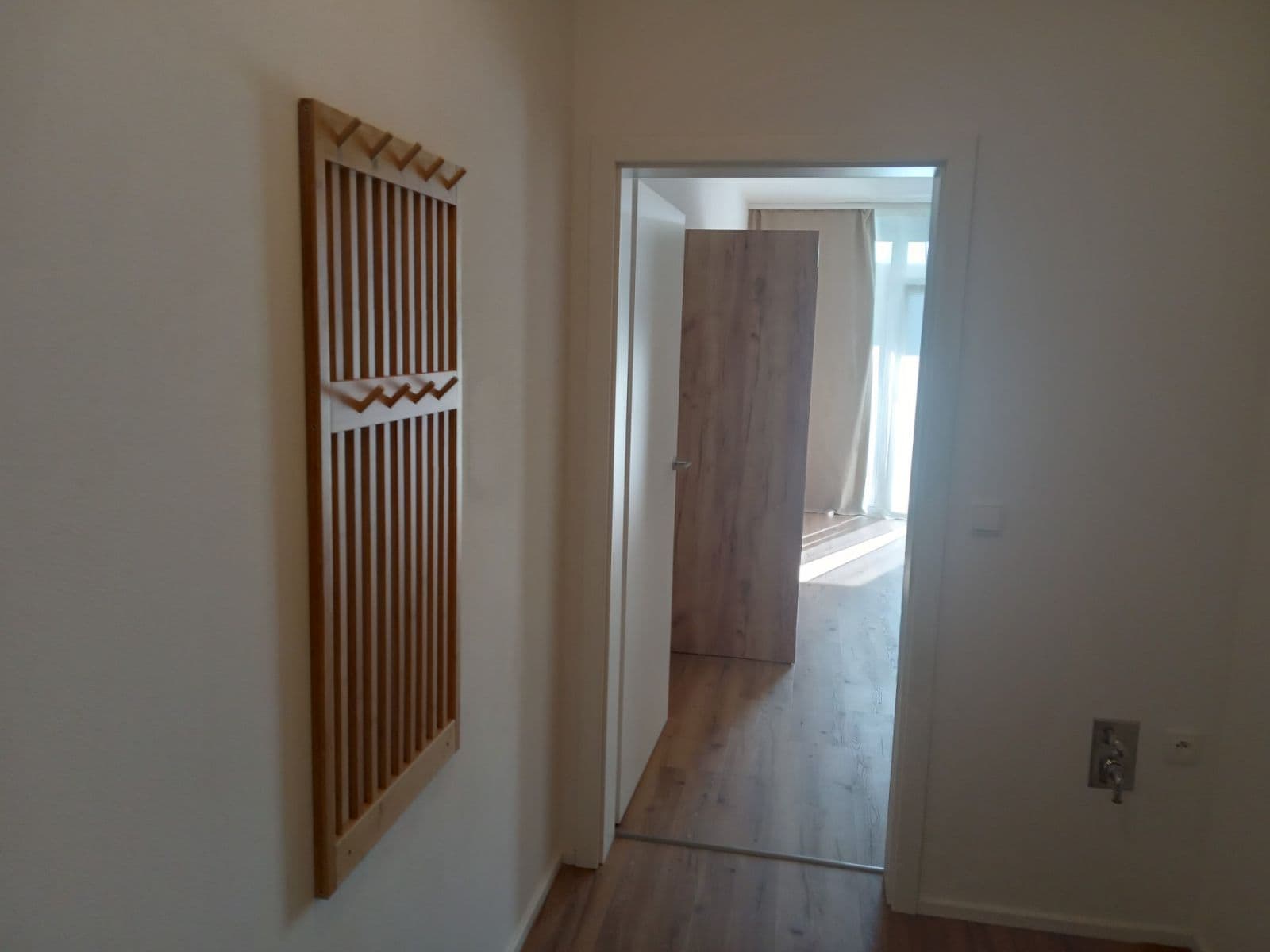 Pronájem bytu 1+kk 30 m², Jarošova, Znojmo, Jihomoravský kraj Pronájem bytu 1+kk 30 m², Jarošova, Znojmo, Jihomoravský kraj