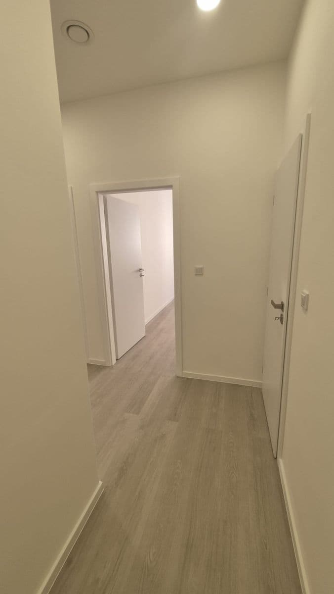 Prodej bytu 2+kk 55 m², Šlikova, Praha, Praha Prodej bytu 2+kk 55 m², Šlikova, Praha, Praha