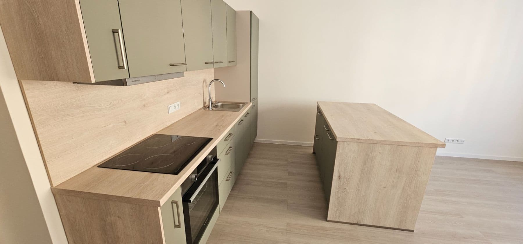 Prodej bytu 2+kk 55 m², Šlikova, Praha, Praha Prodej bytu 2+kk 55 m², Šlikova, Praha, Praha