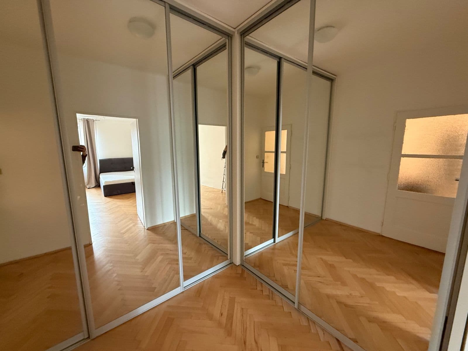 Pronájem bytu 3+1 65 m², Norská, Praha, Praha Pronájem bytu 3+1 65 m², Norská, Praha, Praha