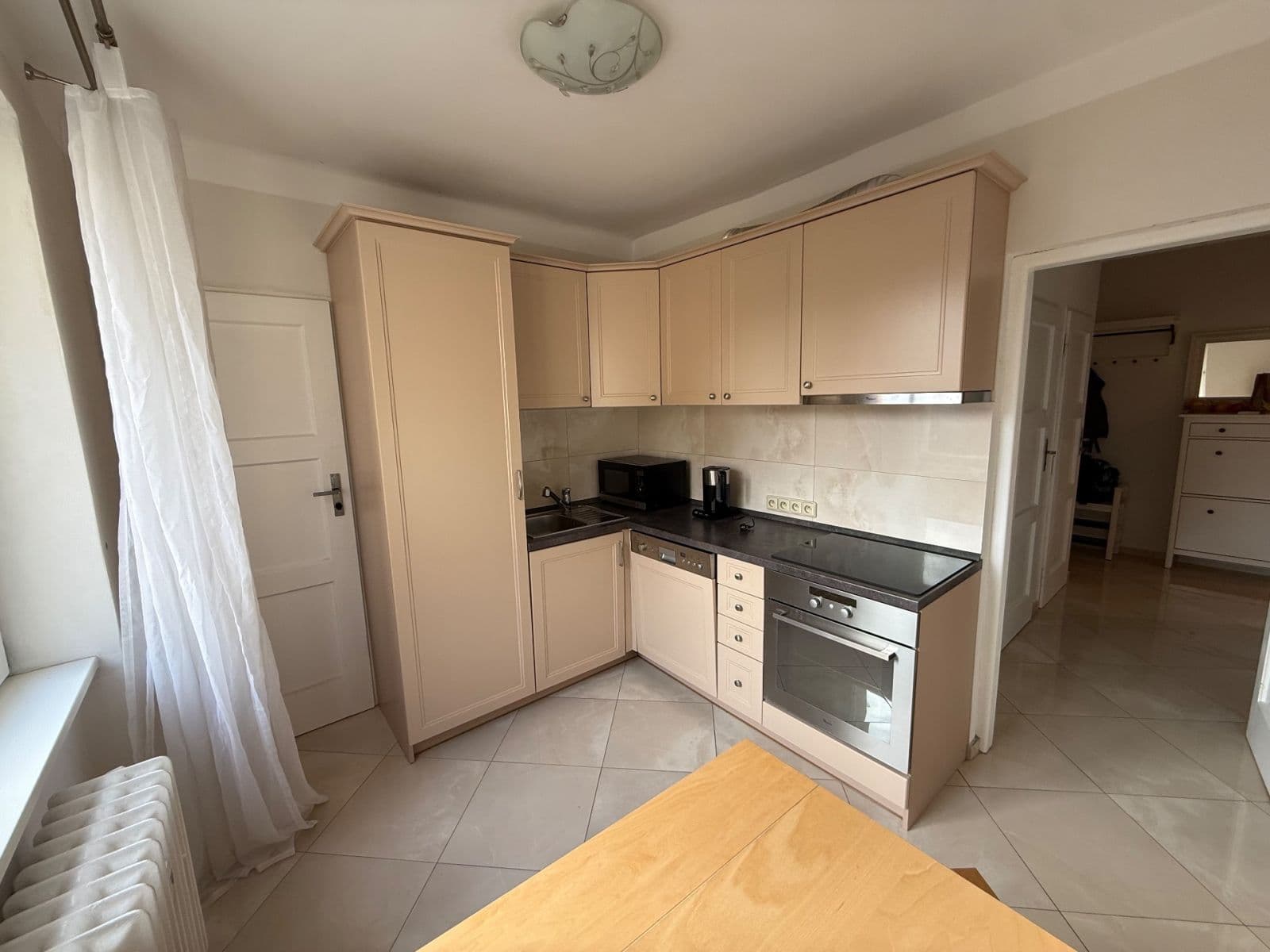 Pronájem bytu 3+1 65 m², Norská, Praha, Praha Pronájem bytu 3+1 65 m², Norská, Praha, Praha