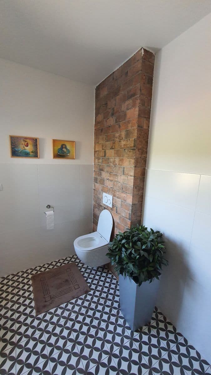 Prodej domu 180 m², pozemek 519 m², Bříství, Středočeský kraj Prodej domu 180 m², pozemek 519 m², Bříství, Středočeský kraj