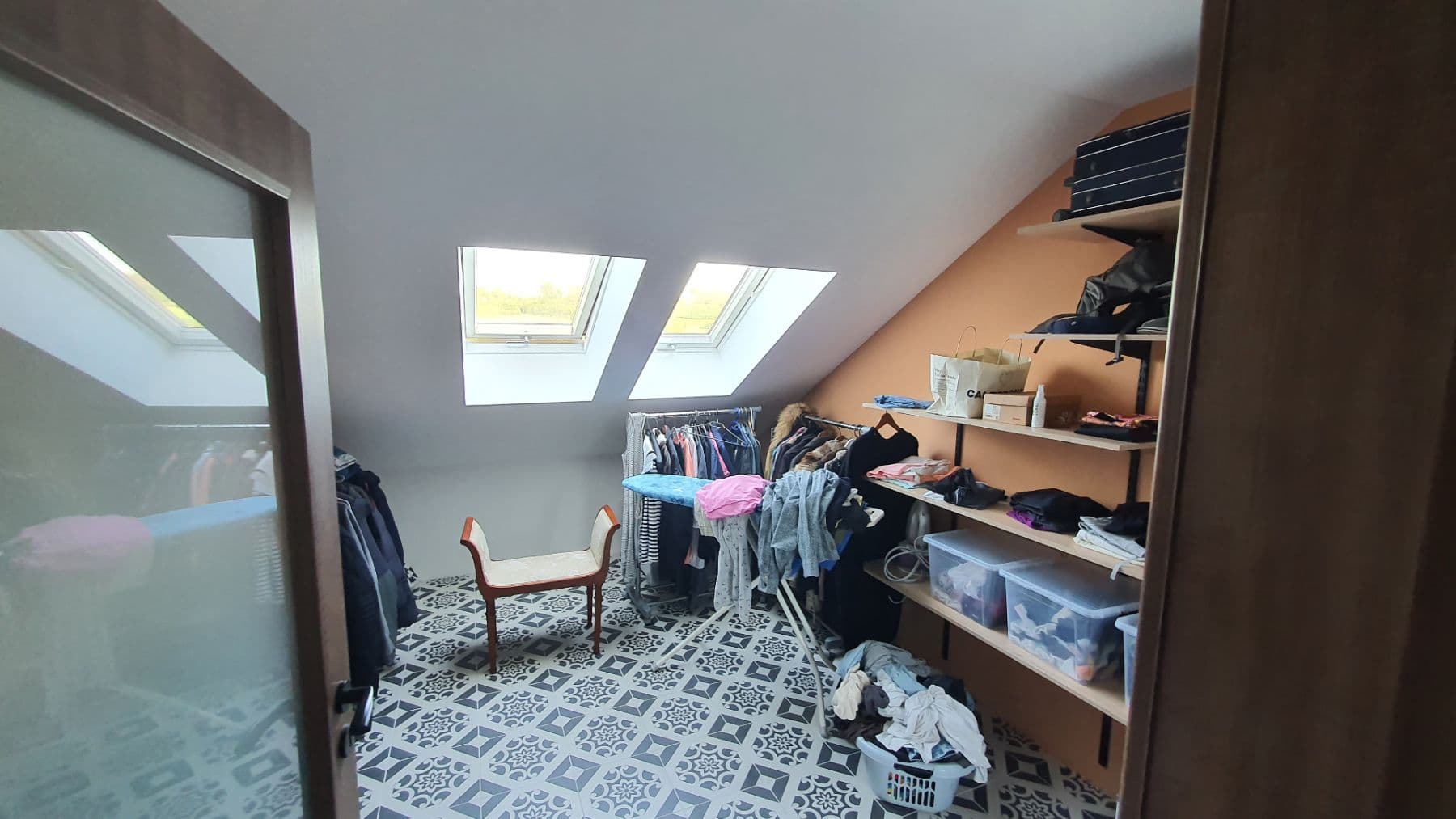 Prodej domu 180 m², pozemek 519 m², Bříství, Středočeský kraj Prodej domu 180 m², pozemek 519 m², Bříství, Středočeský kraj