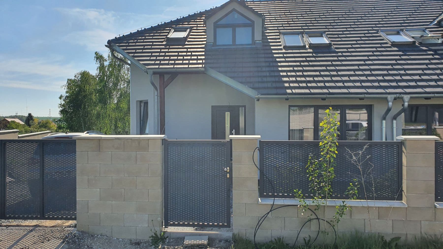 Prodej domu 180 m², pozemek 519 m², Bříství, Středočeský kraj Prodej domu 180 m², pozemek 519 m², Bříství, Středočeský kraj