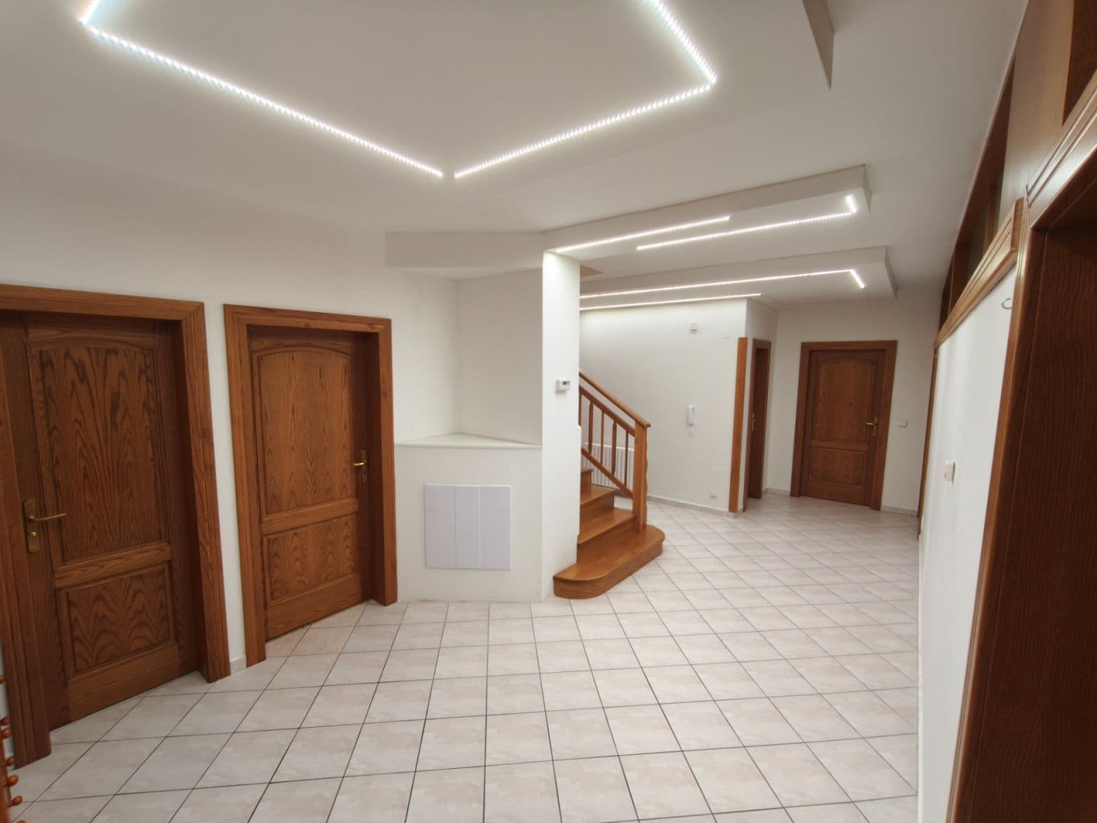 Prodej bytu 5+kk 212 m², Keltičkova, Ostrava, Moravskoslezský kraj Prodej bytu 5+kk 212 m², Keltičkova, Ostrava, Moravskoslezský kraj