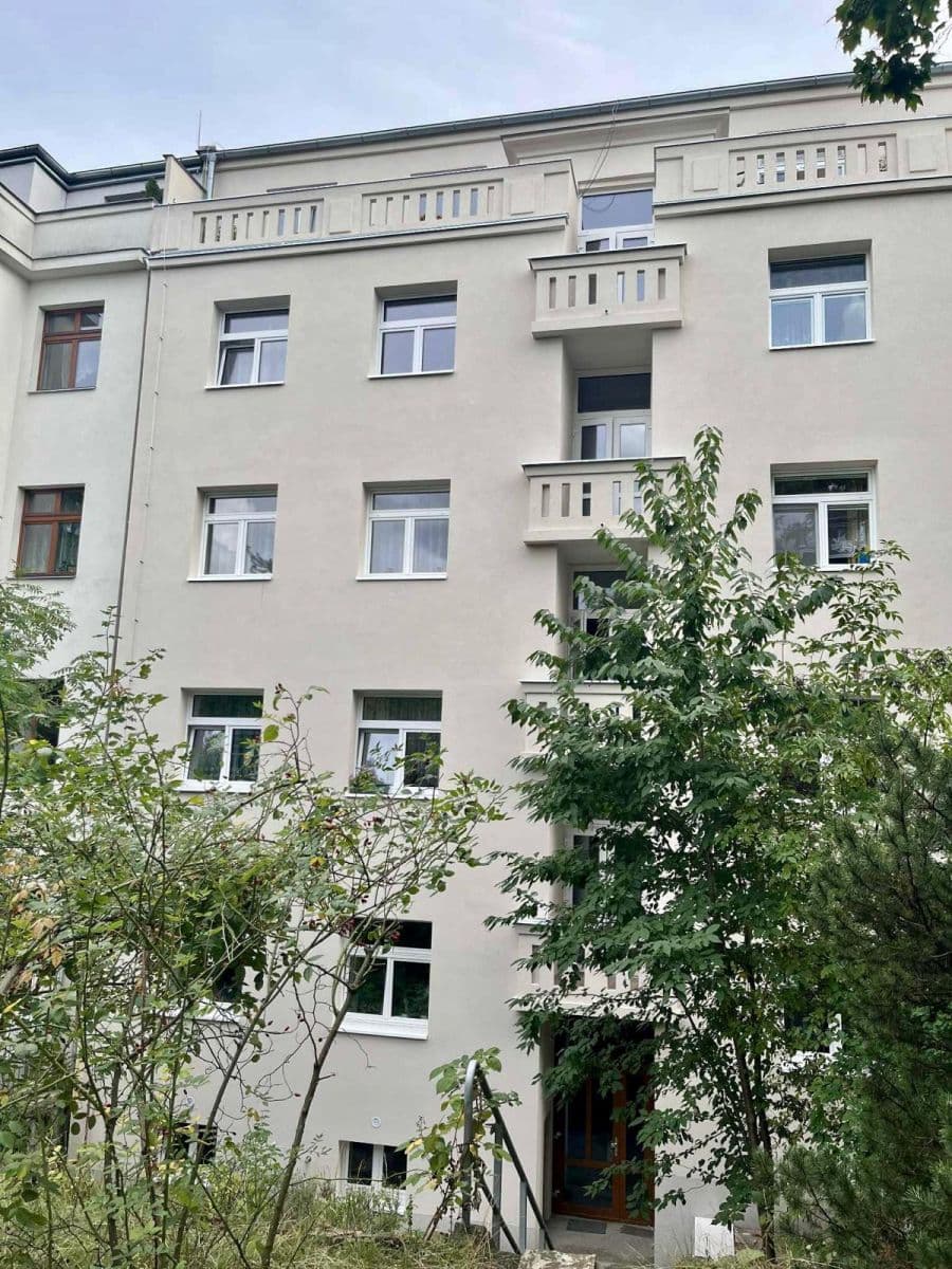 Prodej bytu 1+1 27 m², Malešická, Praha, Praha Prodej bytu 1+1 27 m², Malešická, Praha, Praha