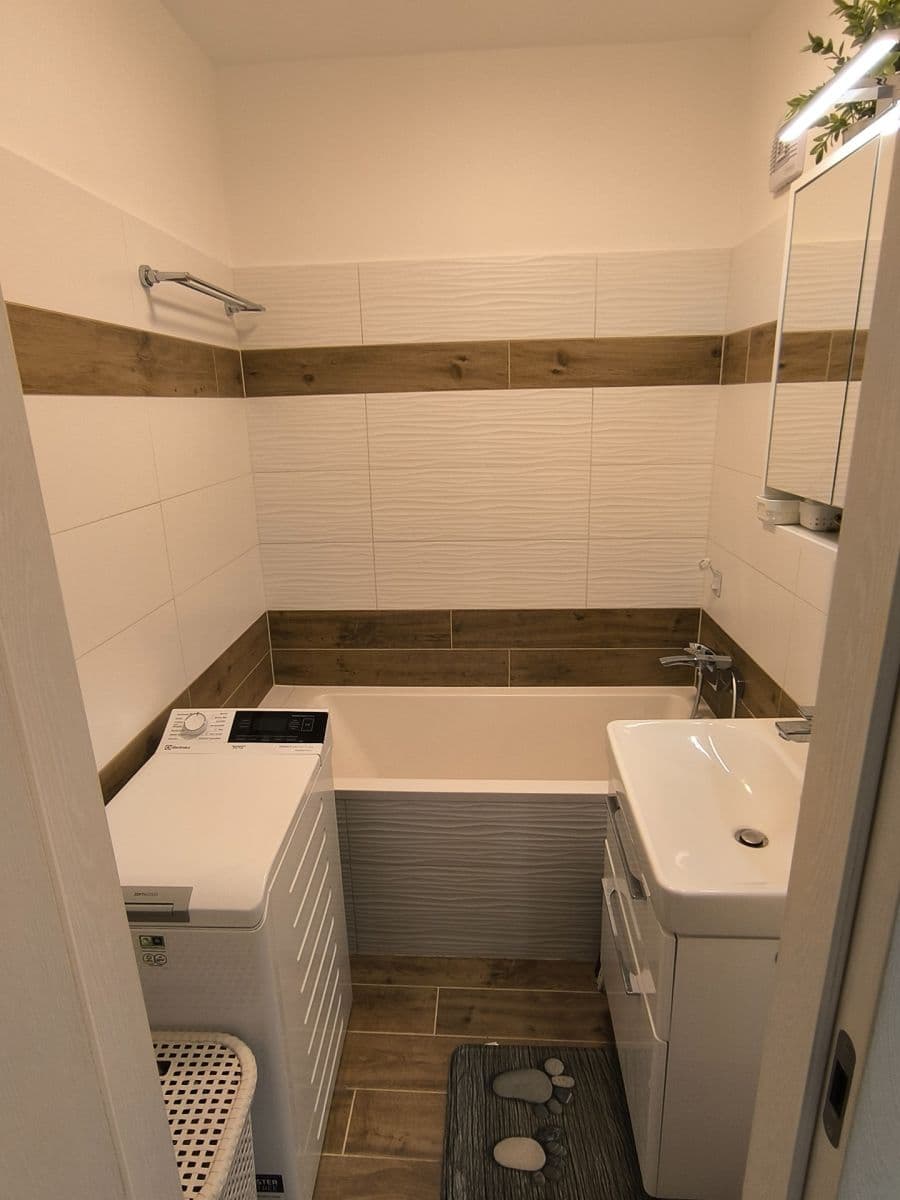 Prodej bytu 3+1 70 m², Cígeľská, Rača, Bratislavský kraj Prodej bytu 3+1 70 m², Cígeľská, Rača, Bratislavský kraj