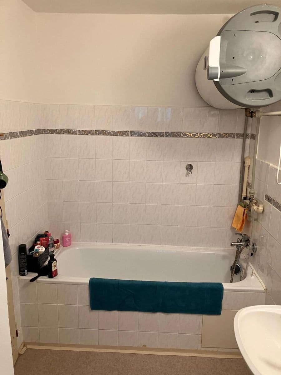 Prodej bytu 2+1 58 m², Klostermannova, Praha, Praha Prodej bytu 2+1 58 m², Klostermannova, Praha, Praha