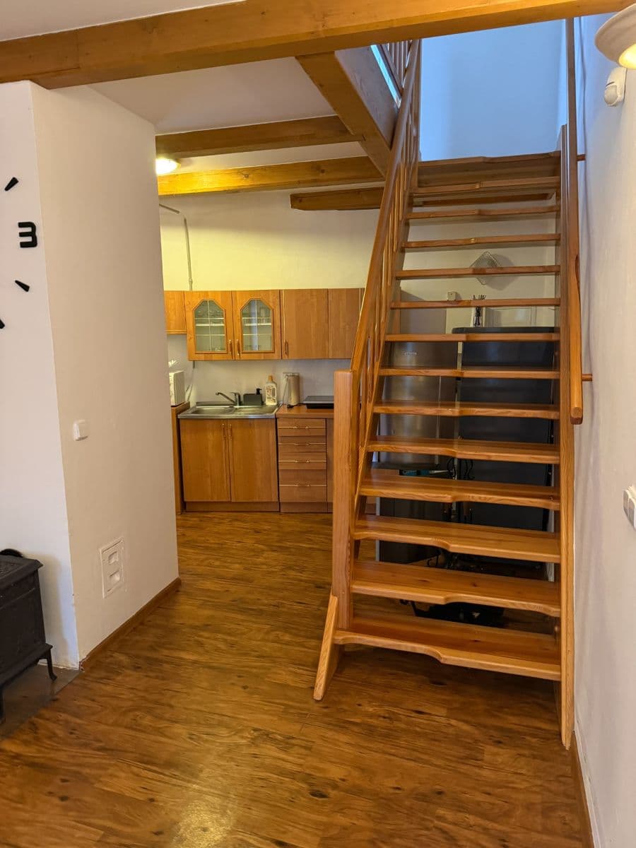 Pronájem nebytového prostoru 96 m², Pode Zdí, Hlučín, Moravskoslezský kraj Pronájem nebytového prostoru 96 m², Pode Zdí, Hlučín, Moravskoslezský kraj