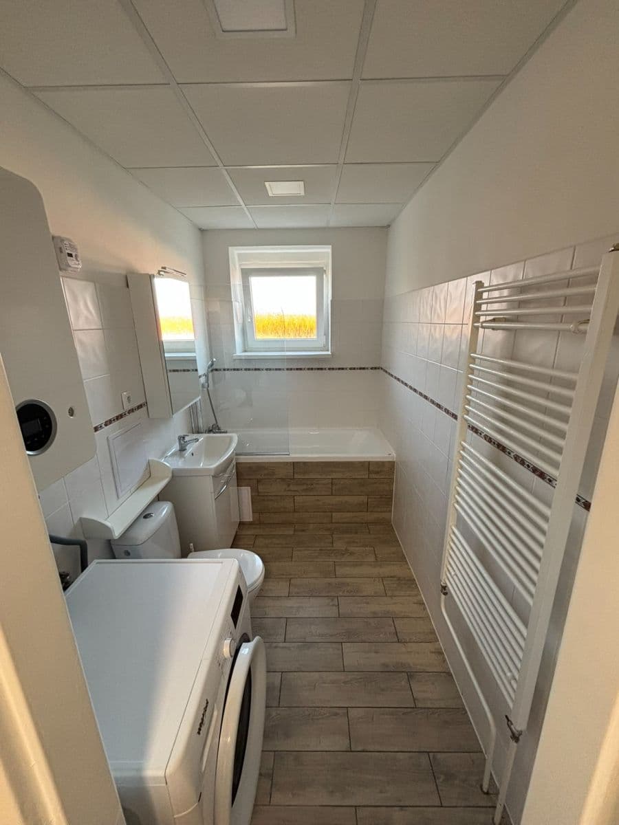 Pronájem bytu 2+1 50 m², Čsl. armády, Most, Ústecký kraj Pronájem bytu 2+1 50 m², Čsl. armády, Most, Ústecký kraj