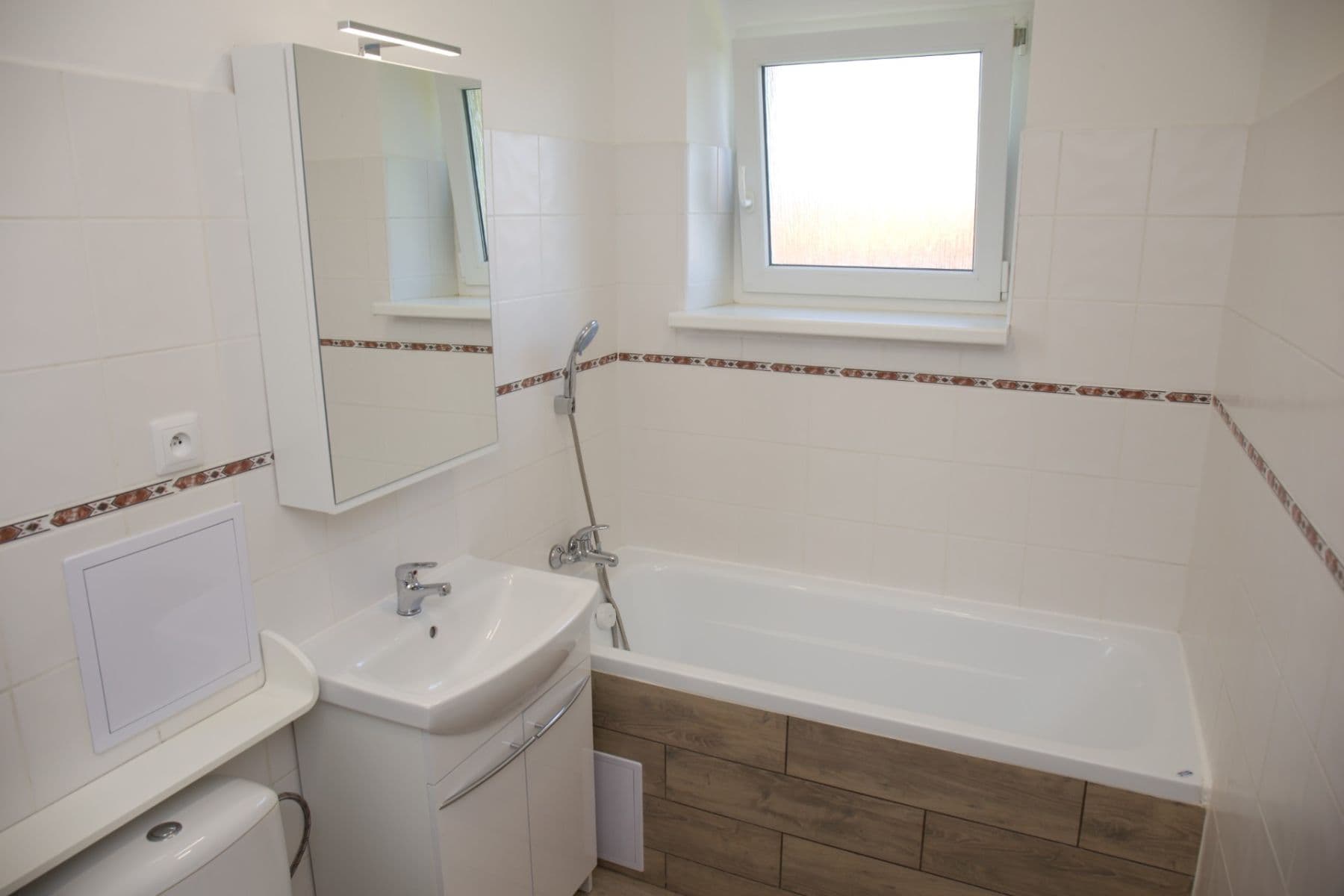 Pronájem bytu 2+1 50 m², Čsl. armády, Most, Ústecký kraj Pronájem bytu 2+1 50 m², Čsl. armády, Most, Ústecký kraj