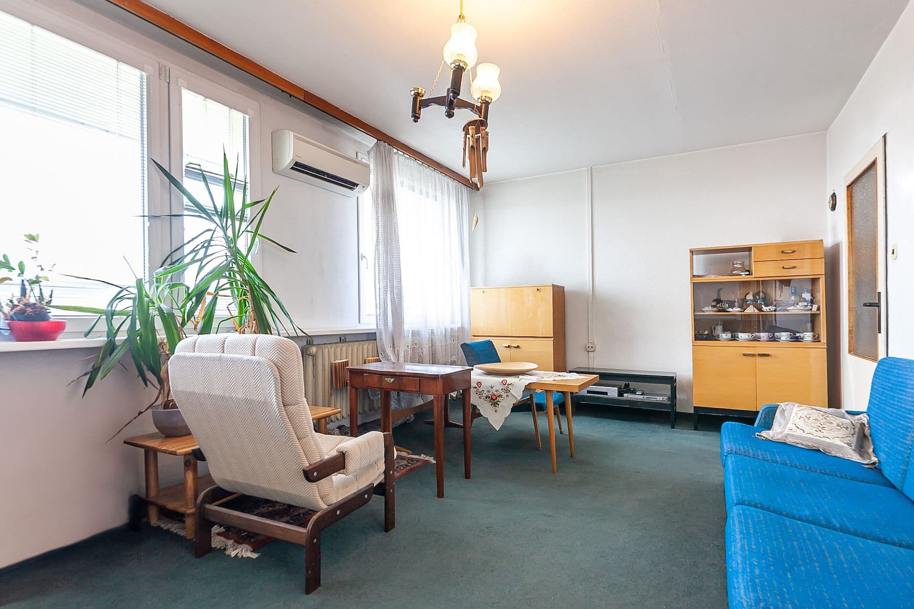 Prodej bytu 3+1 66 m², Jesenická, Praha, Praha Prodej bytu 3+1 66 m², Jesenická, Praha, Praha