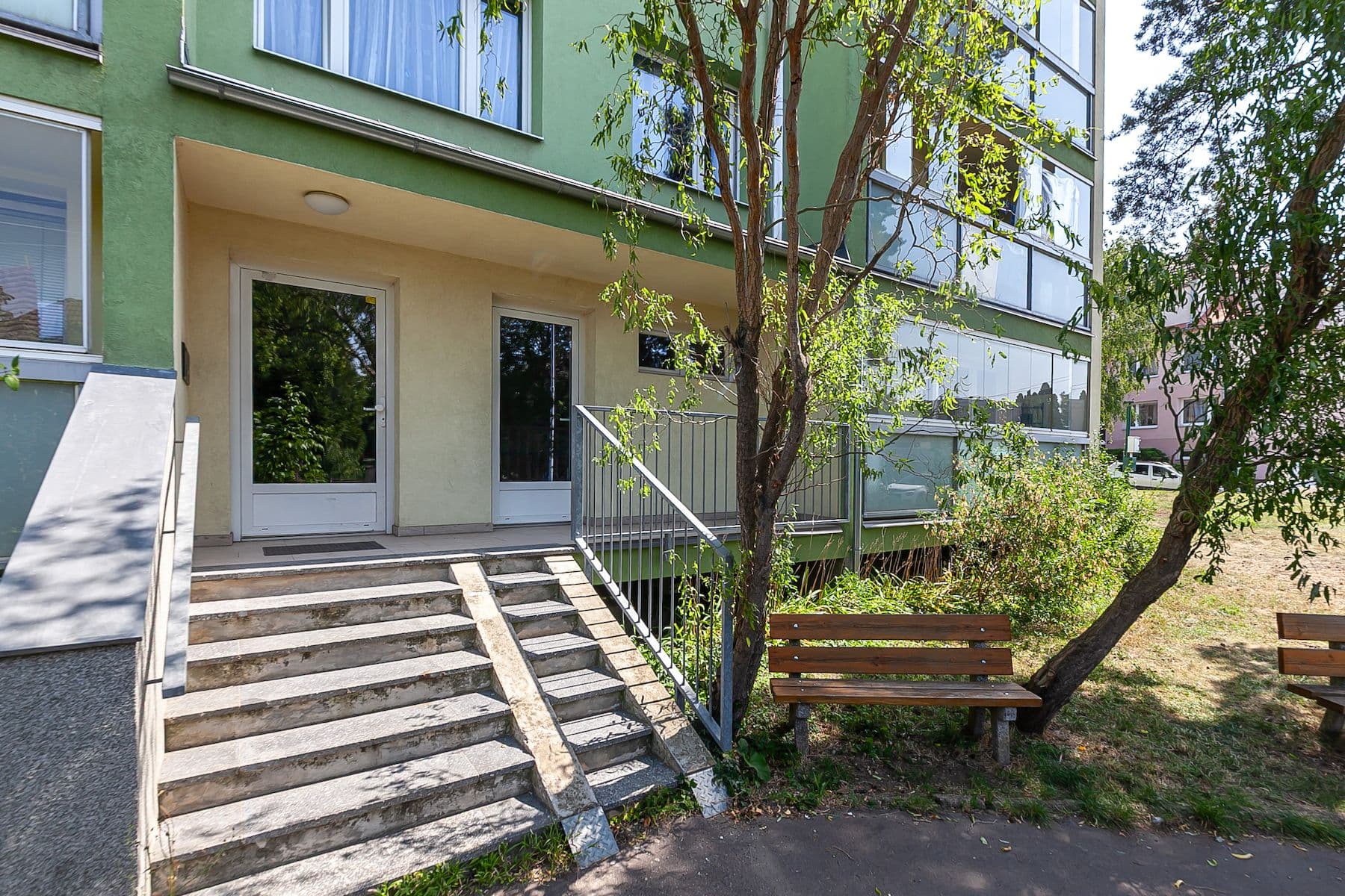 Prodej bytu 3+1 66 m², Jesenická, Praha, Praha Prodej bytu 3+1 66 m², Jesenická, Praha, Praha