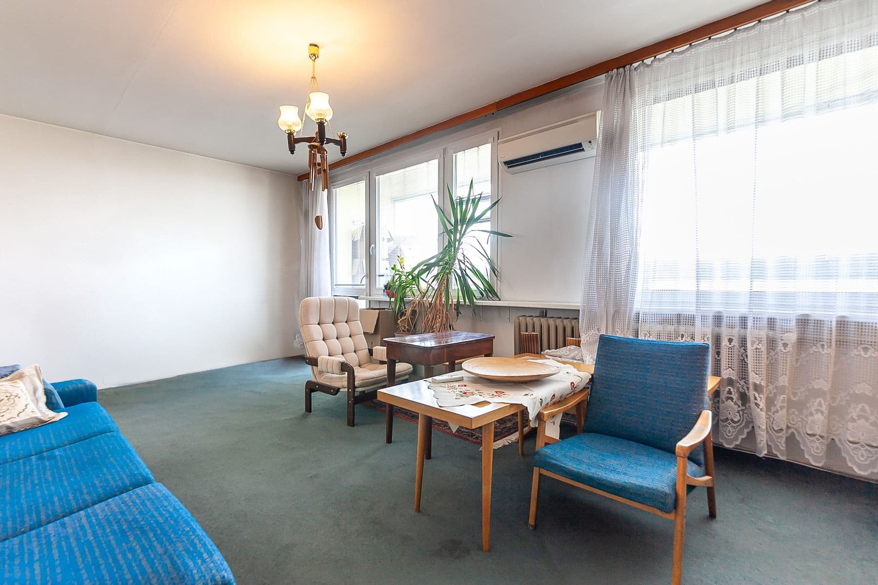 Prodej bytu 3+1 66 m², Jesenická, Praha, Praha Prodej bytu 3+1 66 m², Jesenická, Praha, Praha