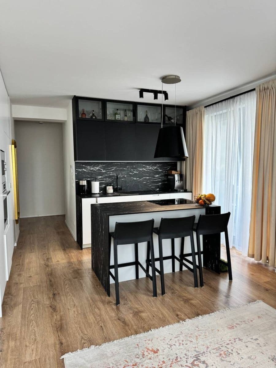 Prodej bytu 3+1 78 m², Zadunajská cesta, Petržalka, Bratislavský kraj Prodej bytu 3+1 78 m², Zadunajská cesta, Petržalka, Bratislavský kraj