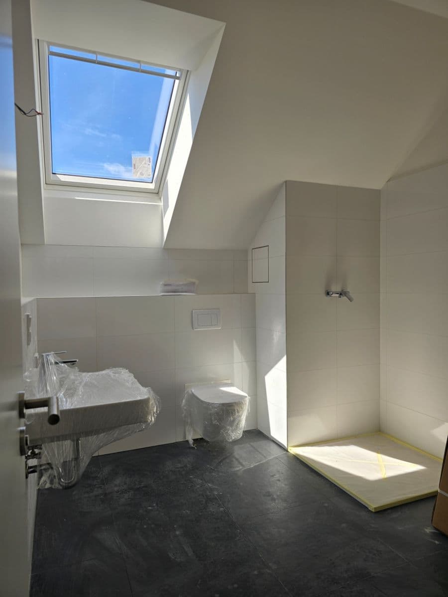 Prodej bytu 2+kk 83 m², Souběžná, Dobřichovice, Středočeský kraj Prodej bytu 2+kk 83 m², Souběžná, Dobřichovice, Středočeský kraj