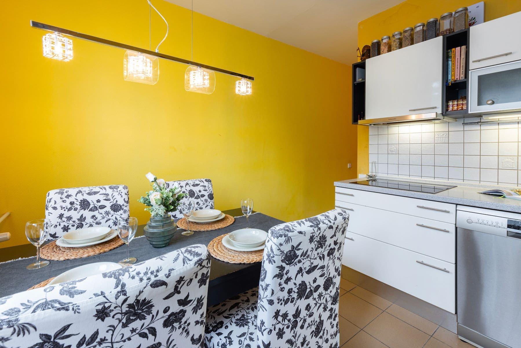 Prodej bytu 3+1 70 m², Tasovská, Praha, Praha Prodej bytu 3+1 70 m², Tasovská, Praha, Praha