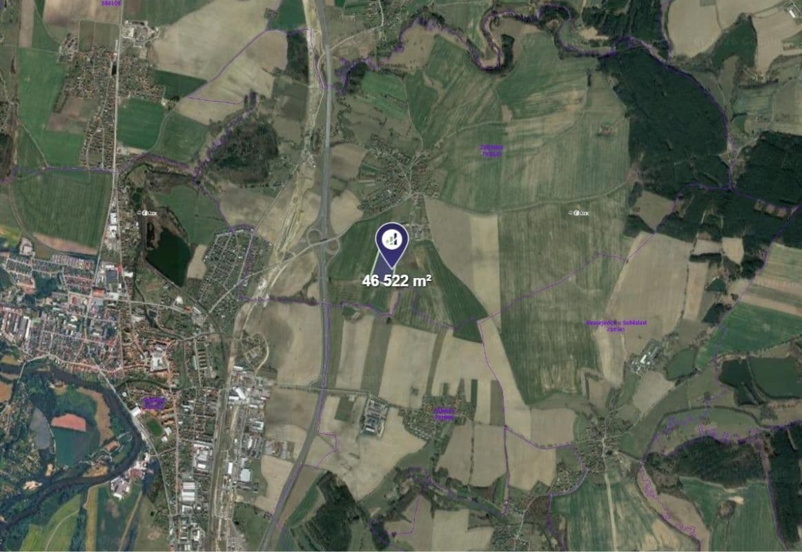 Prodej pozemku 46.522 m², Zvěrotice, Jihočeský kraj Prodej pozemku 46.522 m², Zvěrotice, Jihočeský kraj