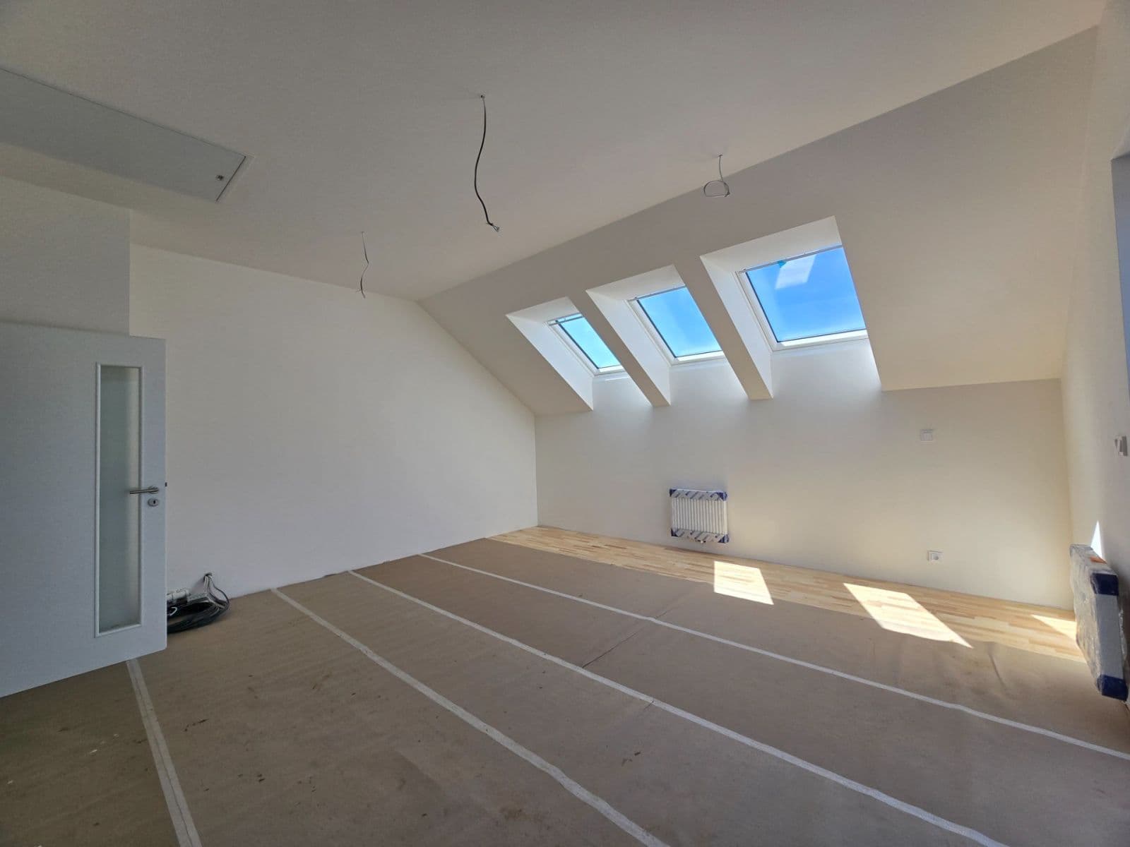 Prodej bytu 3+kk 126 m², Souběžná, Dobřichovice, Středočeský kraj Prodej bytu 3+kk 126 m², Souběžná, Dobřichovice, Středočeský kraj