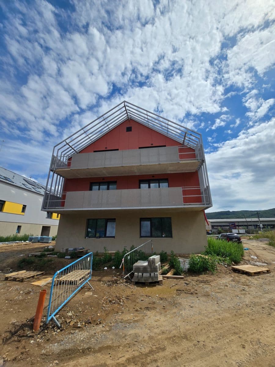 Prodej bytu 3+kk 126 m², Souběžná, Dobřichovice, Středočeský kraj Prodej bytu 3+kk 126 m², Souběžná, Dobřichovice, Středočeský kraj