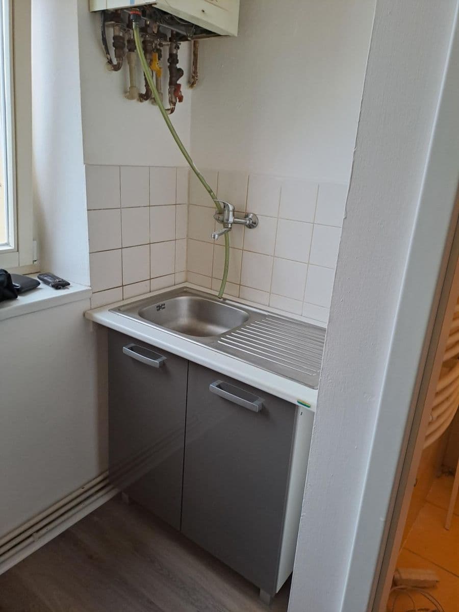 Pronájem bytu 2+kk 40 m², Letohradská, Praha, Praha Pronájem bytu 2+kk 40 m², Letohradská, Praha, Praha