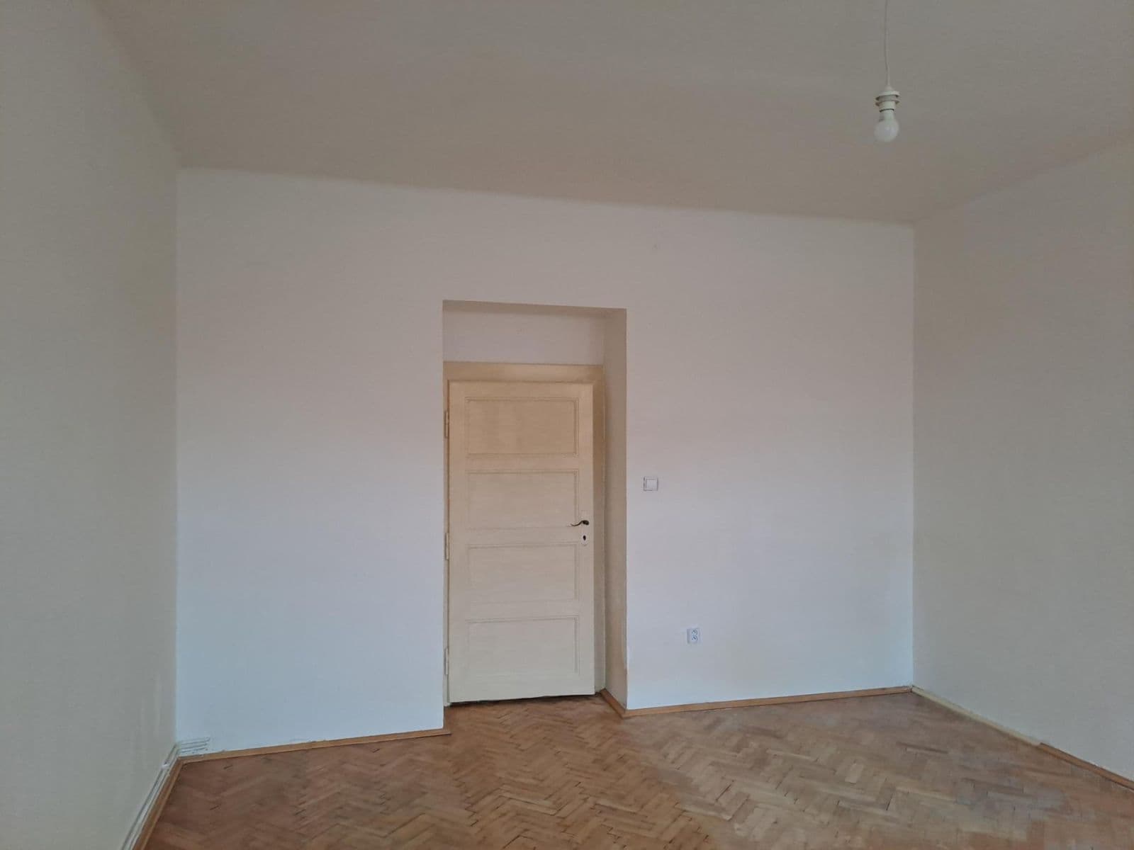 Pronájem bytu 2+kk 40 m², Letohradská, Praha, Praha Pronájem bytu 2+kk 40 m², Letohradská, Praha, Praha
