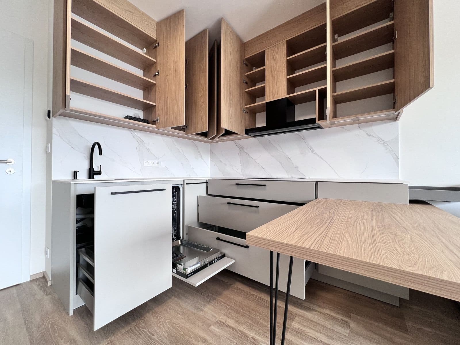 Pronájem bytu 1+kk 36 m², Domalípova, Praha, Praha Pronájem bytu 1+kk 36 m², Domalípova, Praha, Praha