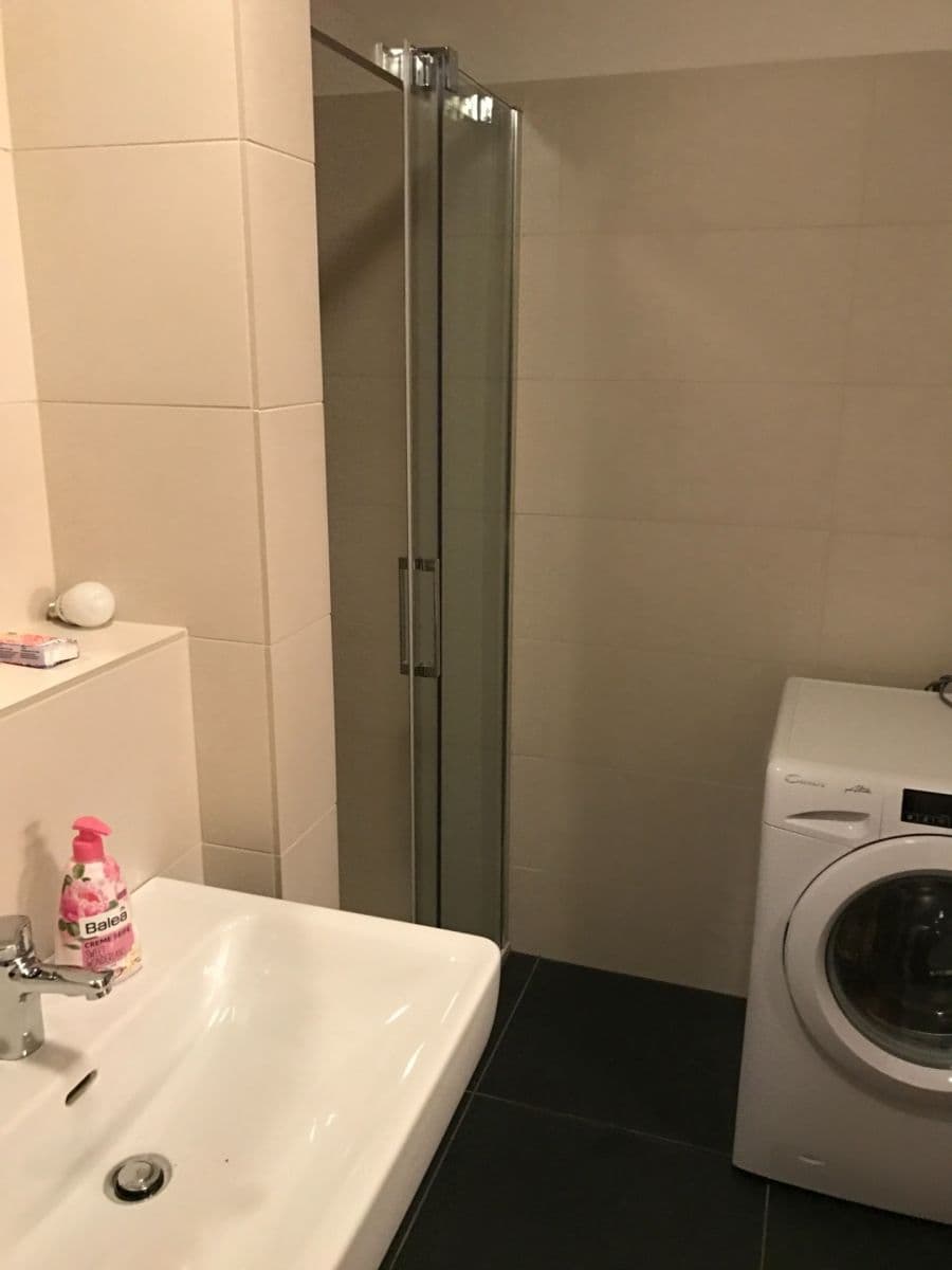 Pronájem bytu 2+kk 45 m², Hartigova, Praha, Praha Pronájem bytu 2+kk 45 m², Hartigova, Praha, Praha