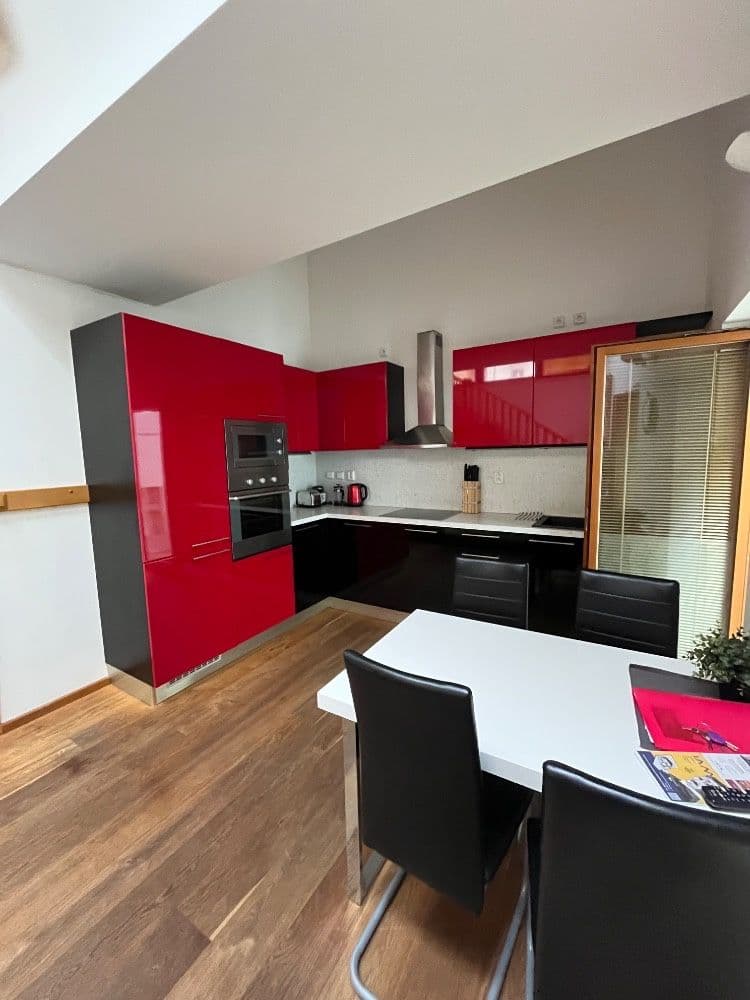 Prodej bytu 1+kk 36 m², Uruguayská, Praha, Praha Prodej bytu 1+kk 36 m², Uruguayská, Praha, Praha