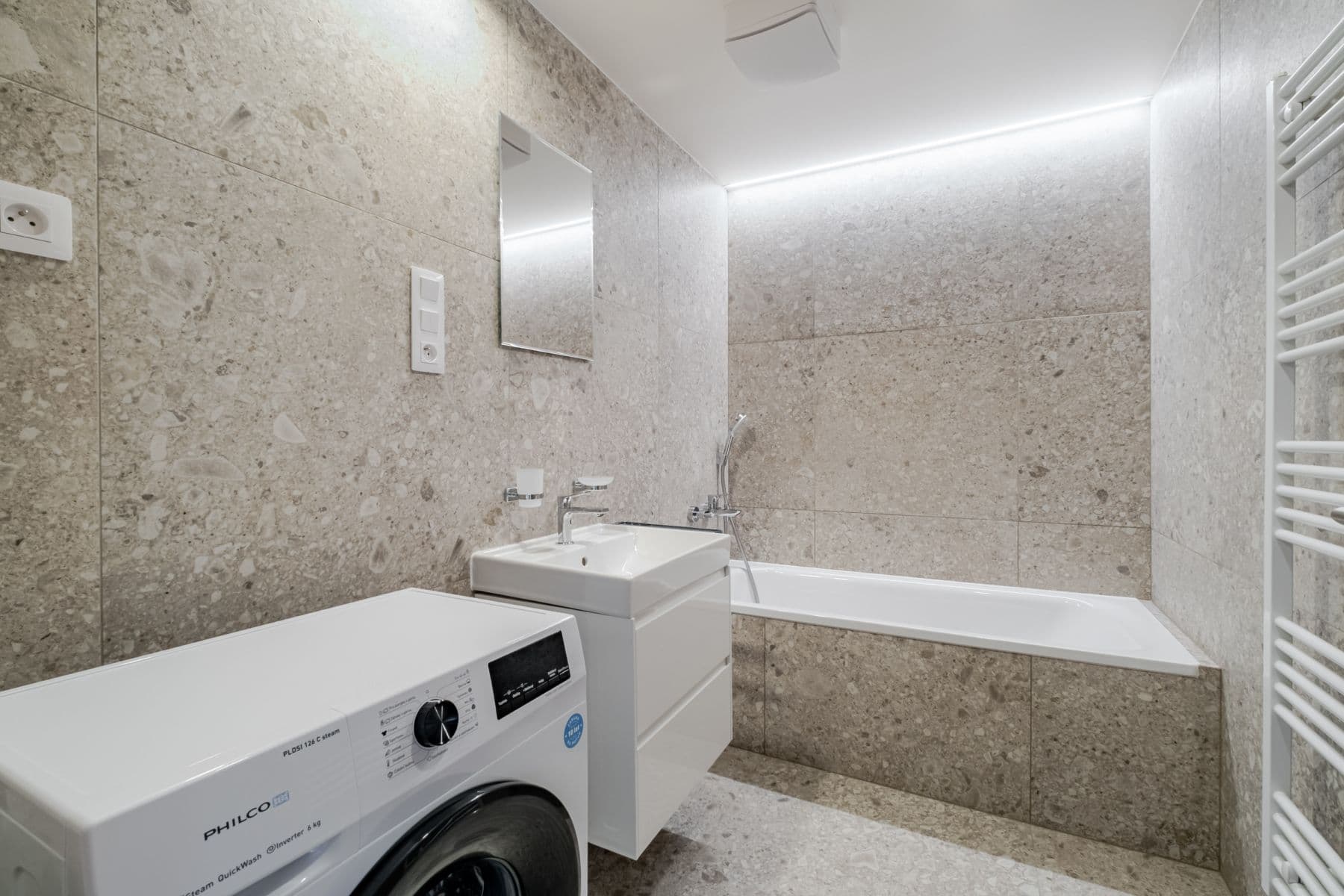 Pronájem bytu 78 m², Svatoslavova, Praha, Praha Pronájem bytu 78 m², Svatoslavova, Praha, Praha
