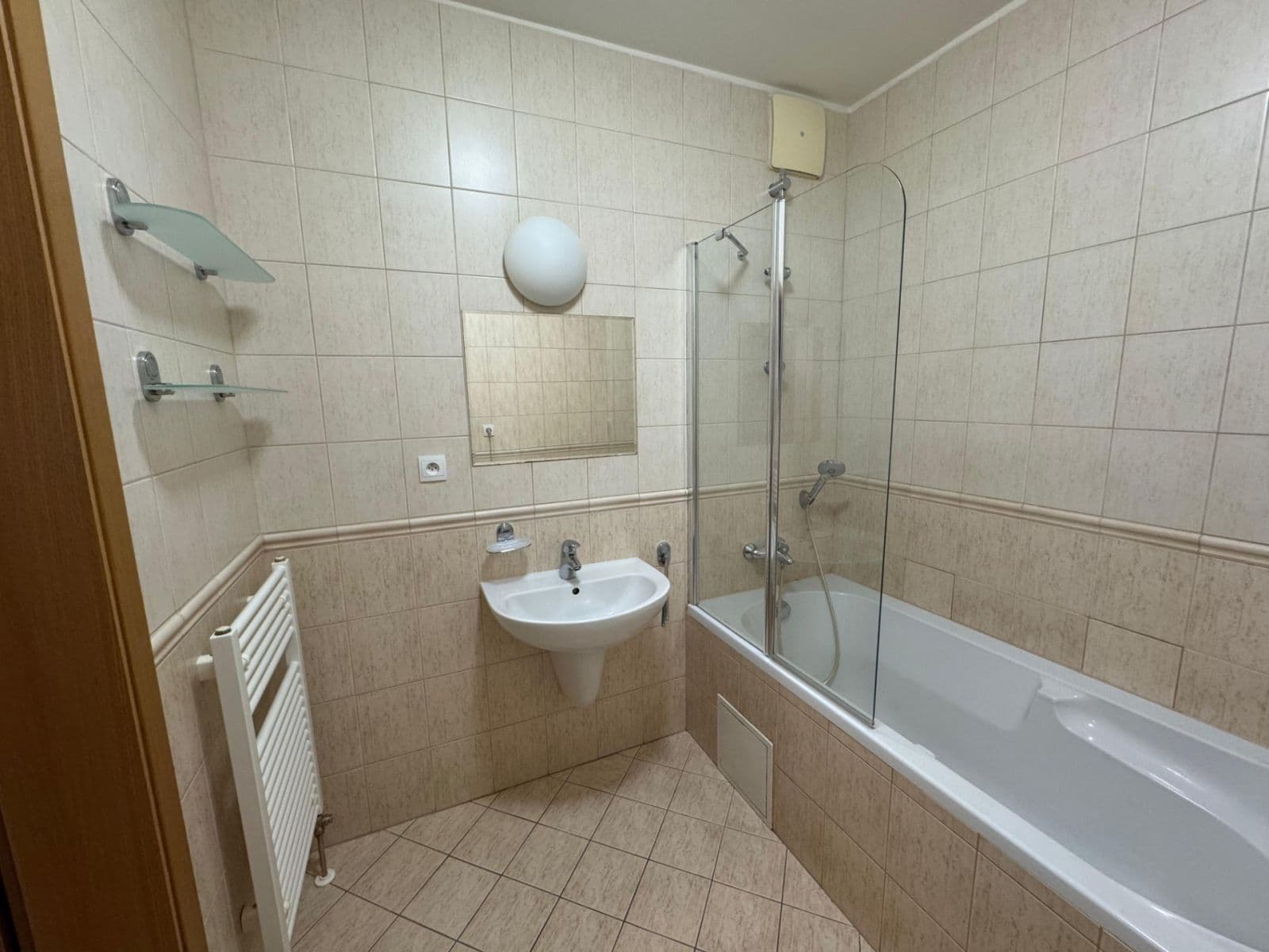 Pronájem bytu 3+kk 102 m², U Nikolajky, Praha, Praha Pronájem bytu 3+kk 102 m², U Nikolajky, Praha, Praha