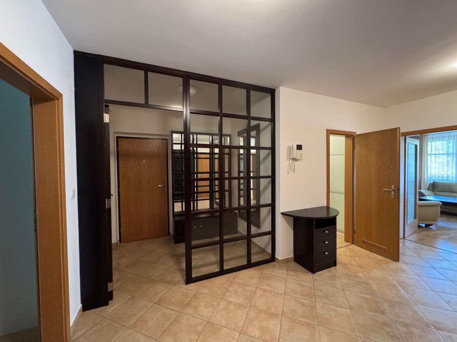 Pronájem bytu 3+kk 102 m², U Nikolajky, Praha, Praha Pronájem bytu 3+kk 102 m², U Nikolajky, Praha, Praha